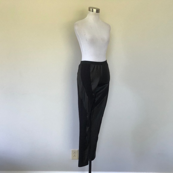 BCBGMAXAZRIA Black Stretch Pants Medium Elastic Waist - Picture 4 of 6